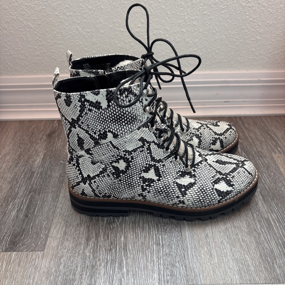 Crown & Ivy NAOMI Snake Print Textile/Fur Trim Lace Up/Zip Ankle Boots Size 9 - Picture 3 of 12
